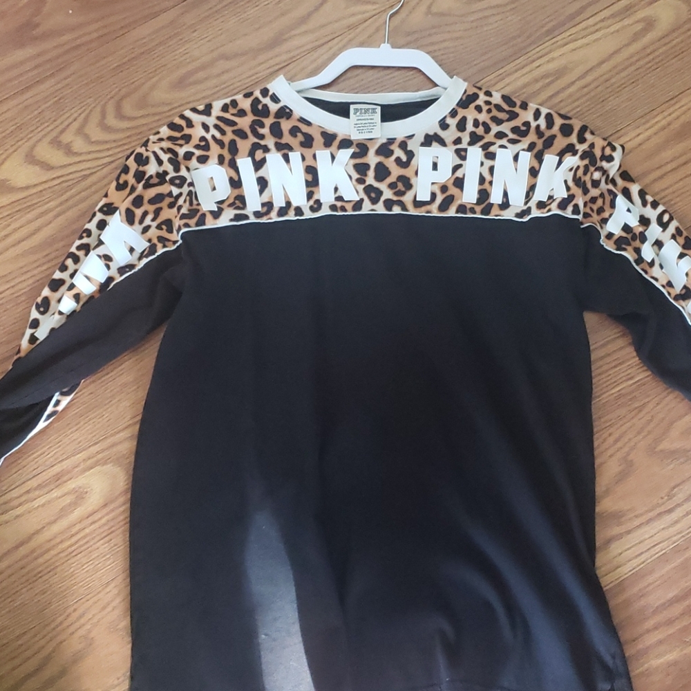 PINK long sleeve tee